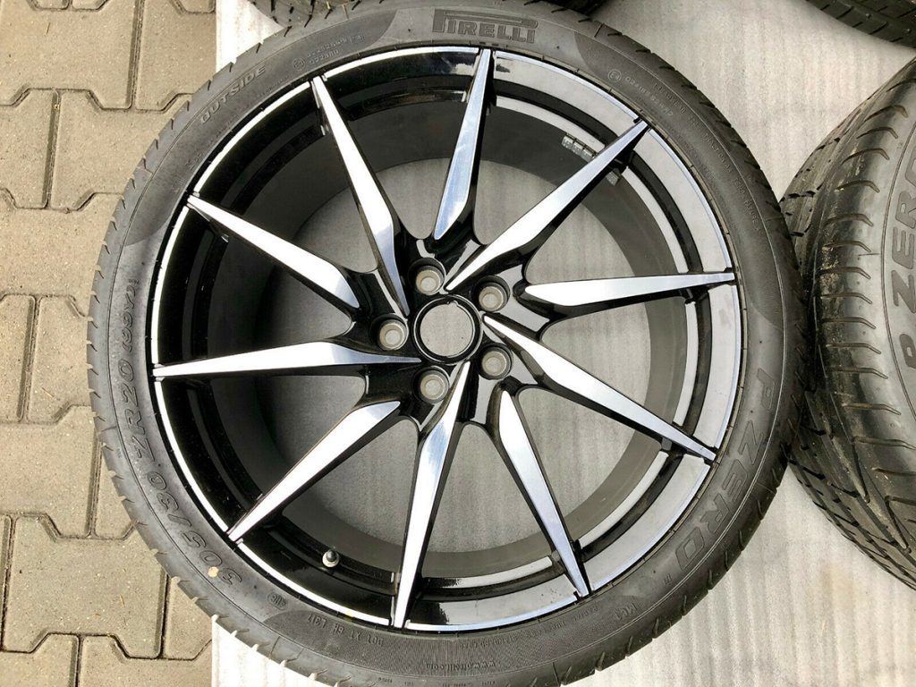 ASTON-MARTIN-DB11-ALLOY-WHEELS-RIMS (6)