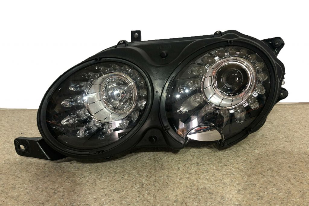 Bentley-Continental-Flying-Super-S-left-Headlight (1)