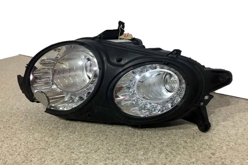 Bentley-GT-GTC-Headlight-Bi-Xenon-left-front