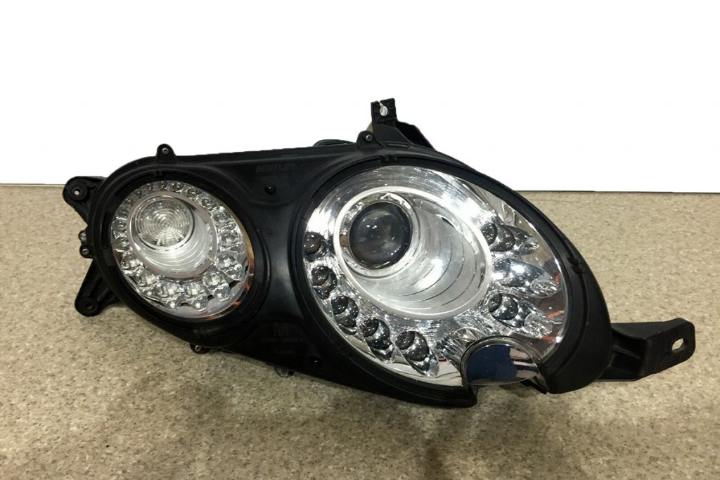 Bentley-GT-GTC-Headlight-right-front-Bi-Xenon (4)