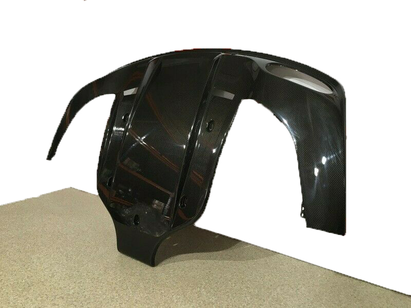 Bentley-GT-GTC-Mulliner-Rear-Carbon-Diffuser (1)