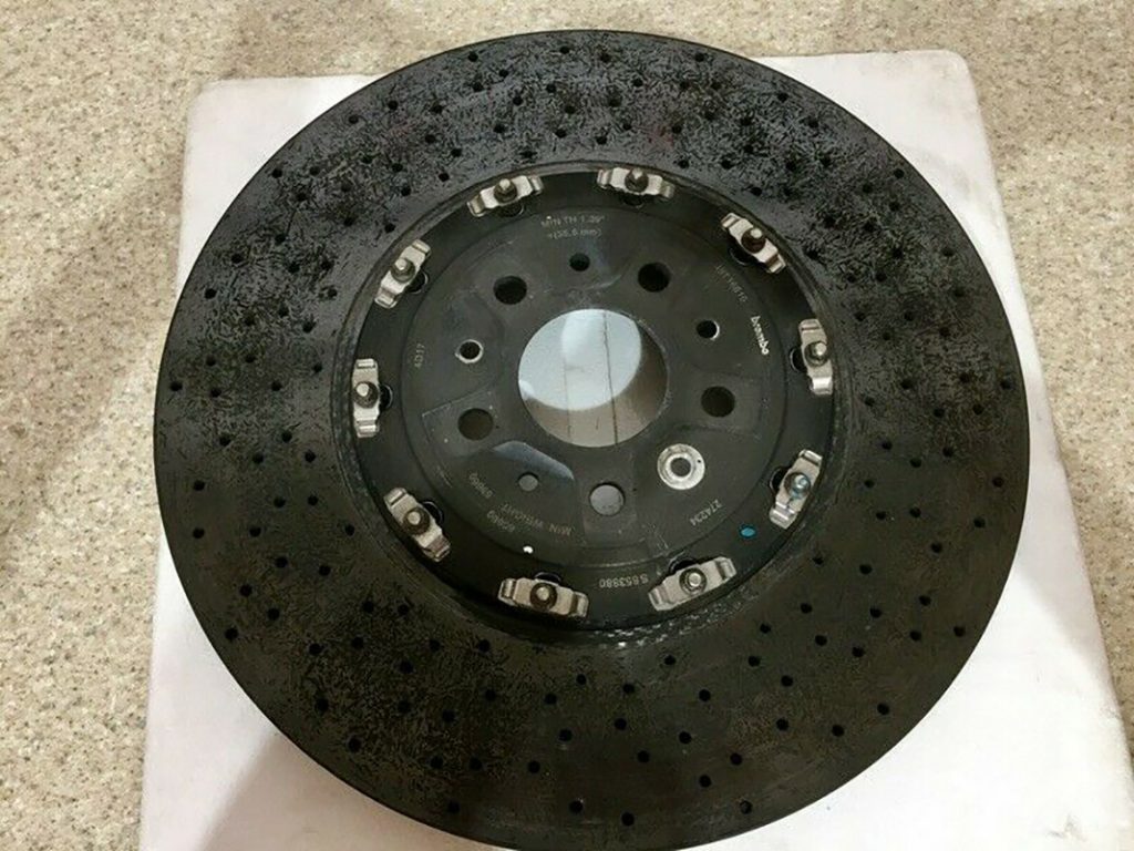 Ferrari-458-ITALIA-DISCS- BRAKE (1)