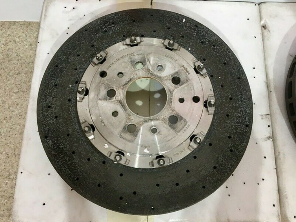 Ferrari-458-ITALIA-DISCS- BRAKE (6)