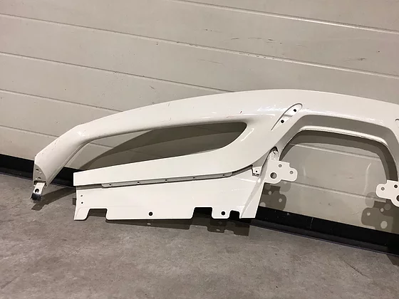 Ferrari 488 Front lip OEM Part (1)