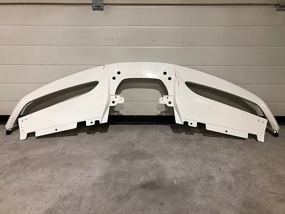 Ferrari 488 Front lip OEM Part (3)