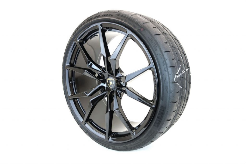 GENUINE LAMBORGHINI AVENTADOR DIONE WHEELS TYRES ALLOY SET 20 21 - BLACK USED (2)