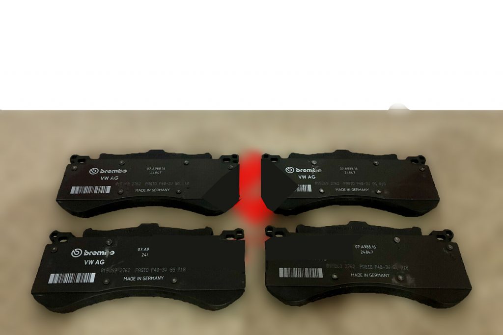 LAMBORGHINI-AVENTADOR-BRAKE-PADS-SET (1)