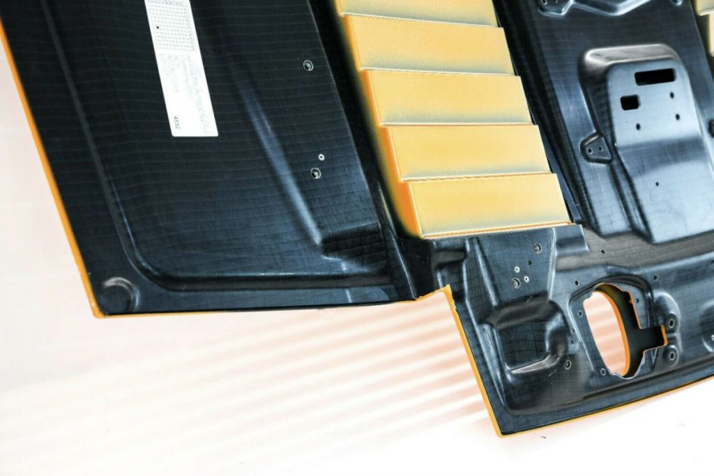 LAMBORGHINI GALLARDO LP560 SPYDER REAR ENGINE BONNET COVER (5)