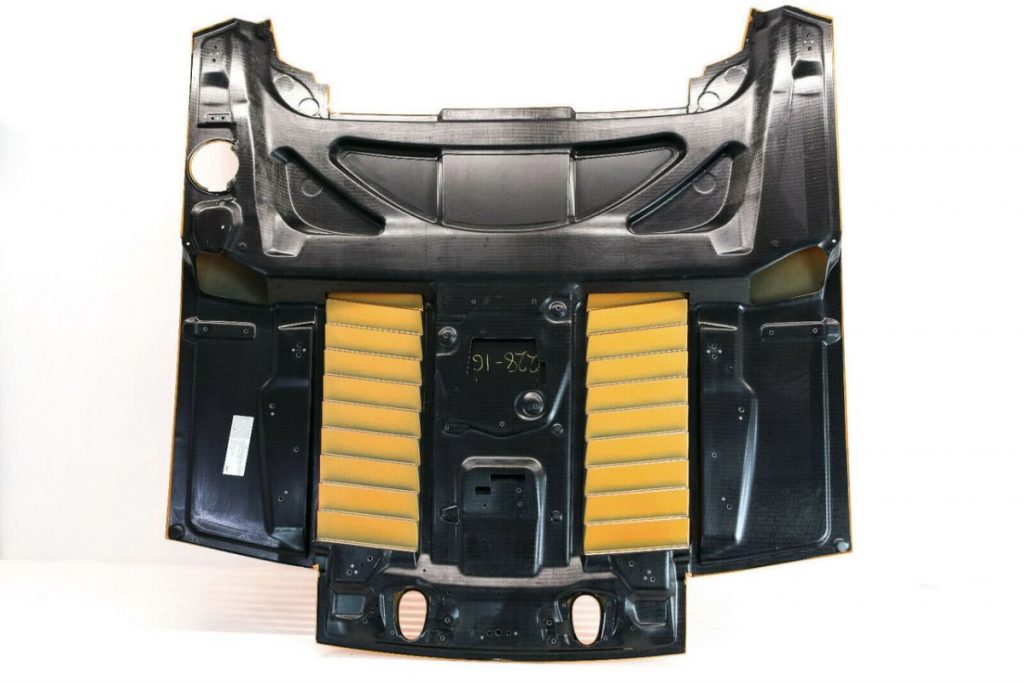 LAMBORGHINI GALLARDO LP560 SPYDER REAR ENGINE BONNET COVER (7)