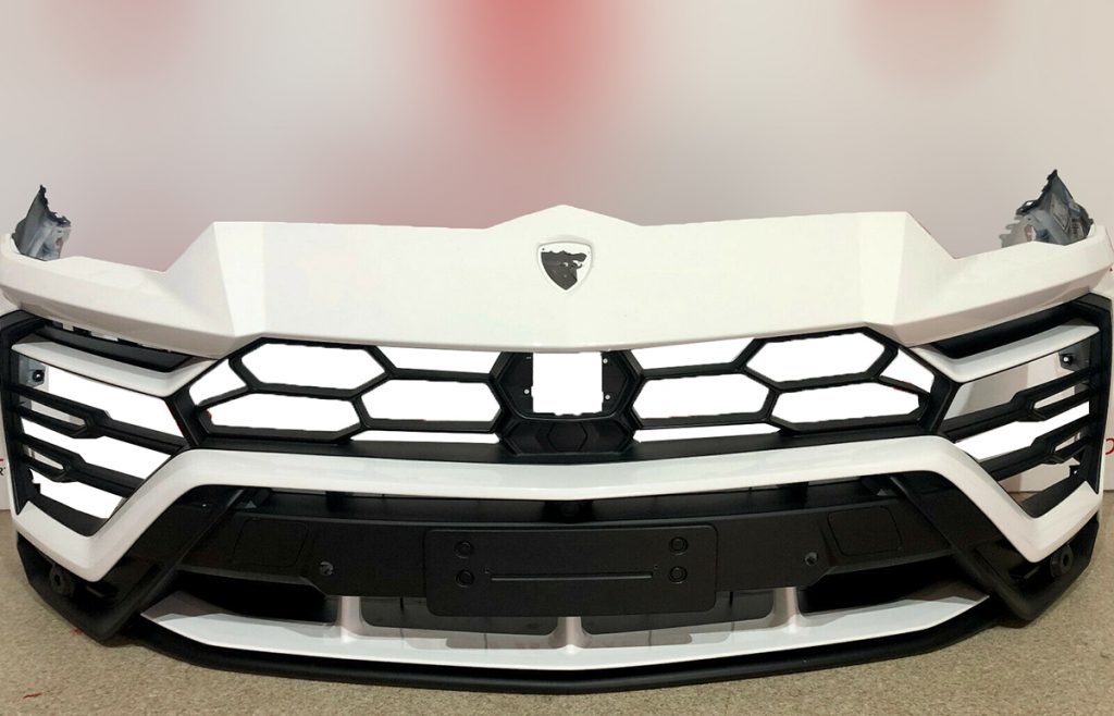 LAMBORGHINI-URUS-FRONT-Bumper (6)