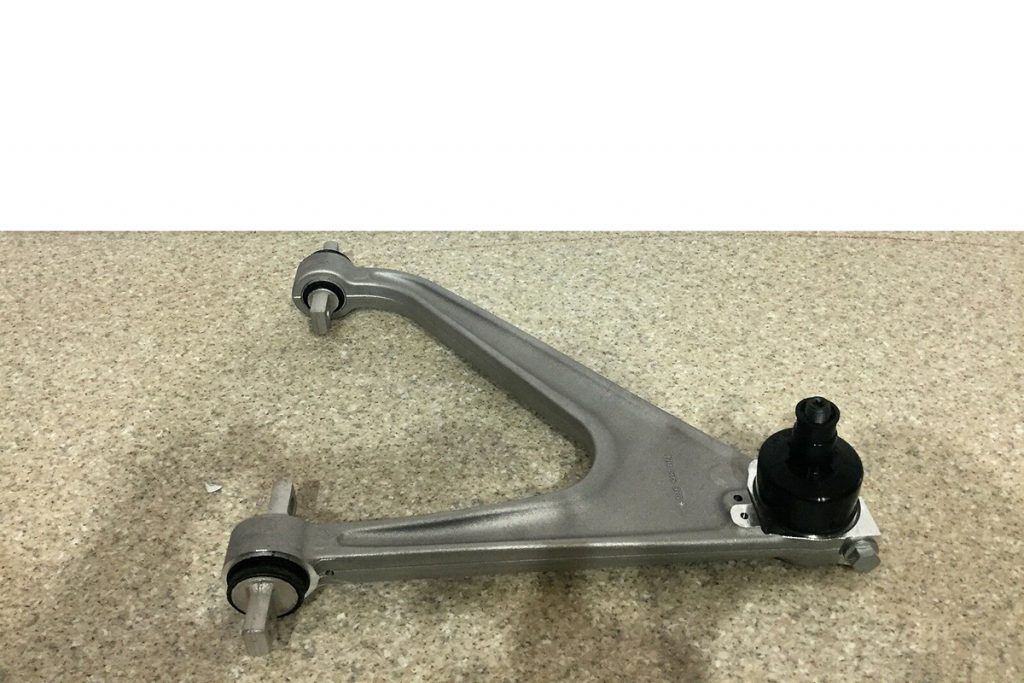 Lamborghini-Aventador-HR-LOWER-Wishbone