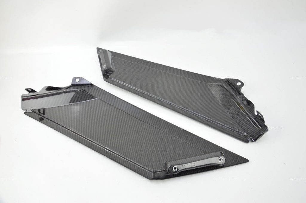 Lamborghini-Aventador-LP700-LP720-LP750-Rear-carbon-upper-trim-panel-vent (1)