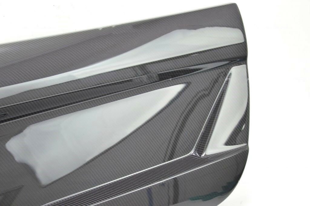 Lamborghini-Aventador-LP750-4-SV-NEW-right-door-carbon-card-panel (2)