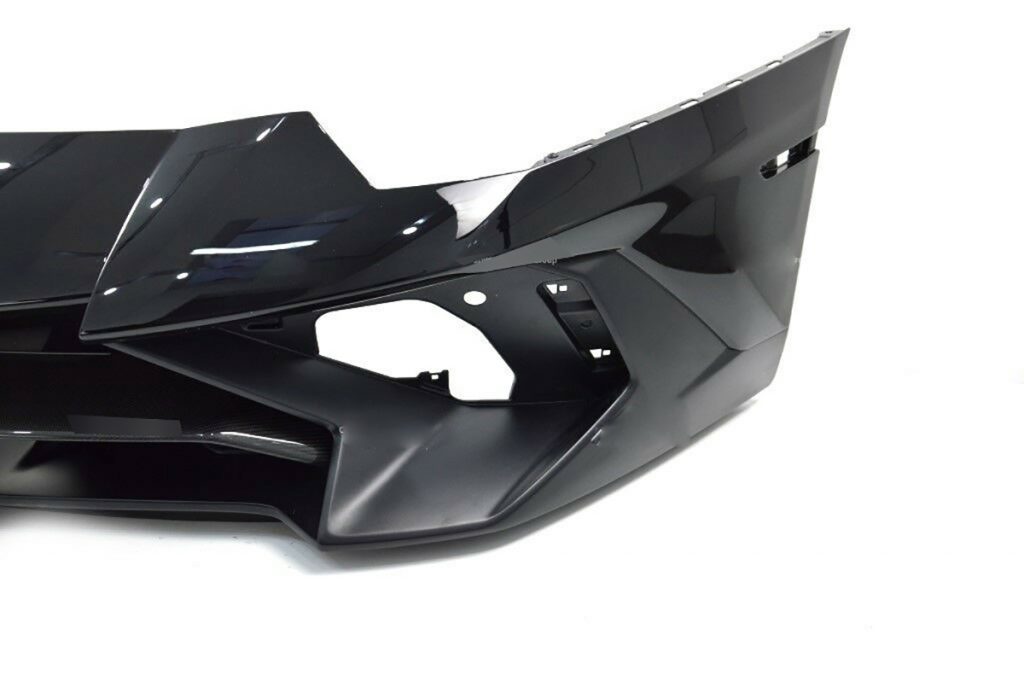 Lamborghini-Aventador-LP750-4SV-Super-Veloce-front-bumper-with-carbon-splitter (2)