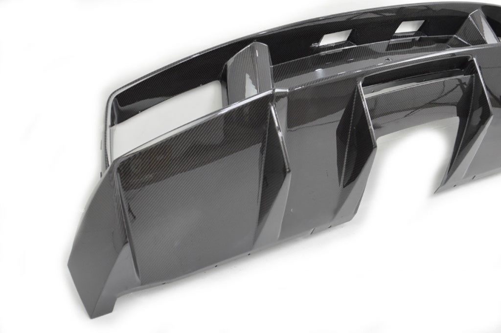 Lamborghini-Gallardo-LP570-4-Superleggera-Performance-Rear-bumper-carbon-diffuser (1)