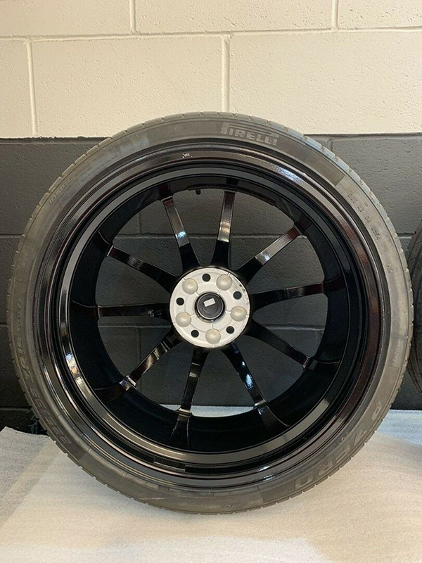 MCLAREN 570S SPYDER POLISHED ALLOY WHEELS WITH NEW TYRES (5)