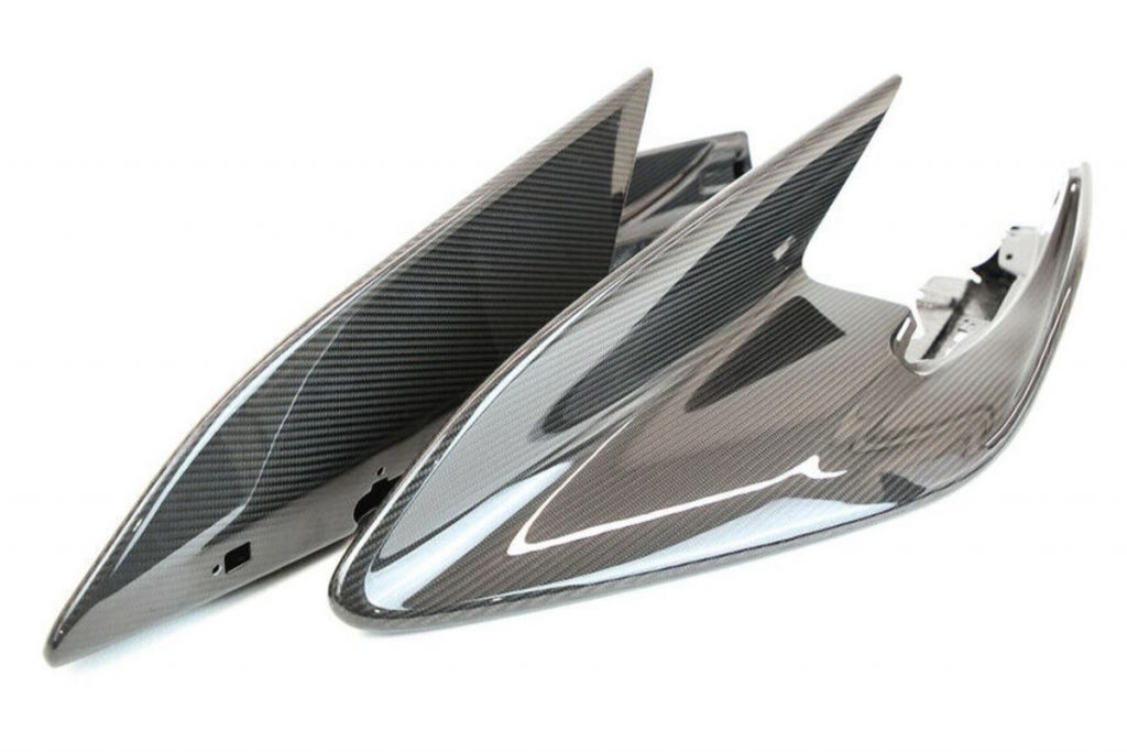 MCLAREN 600LT CARBON FIBER FRONT BUMPER SIDE SPLITTERS (PAIR) (2)