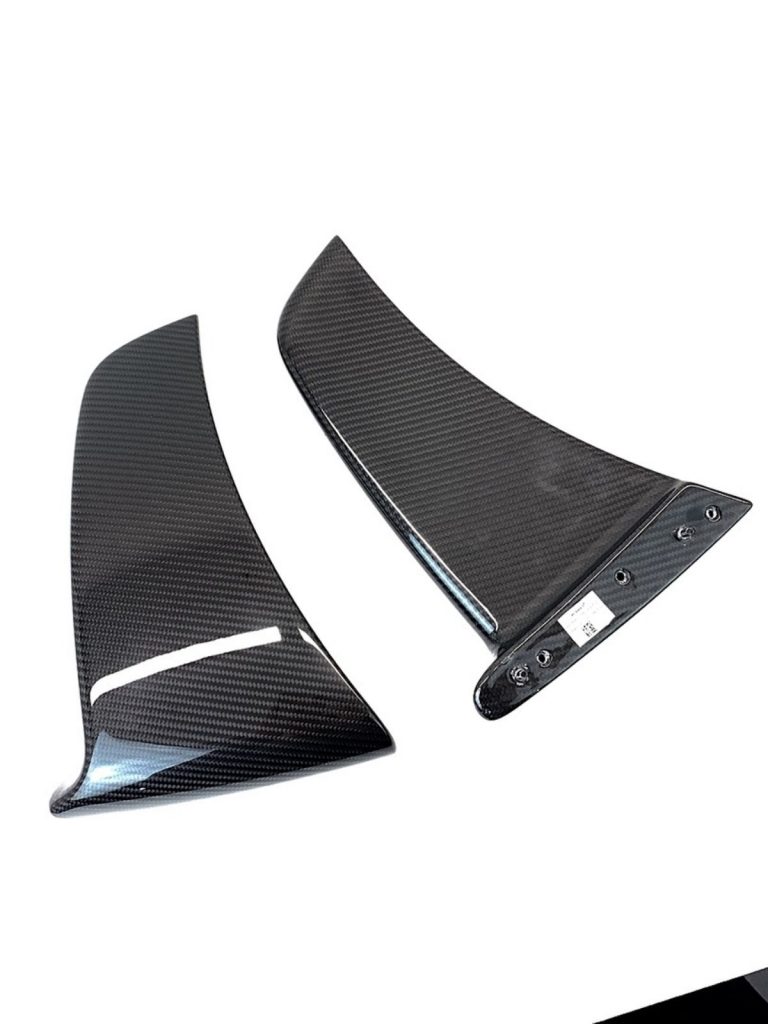 MCLAREN 600LT CARBON FIBER REAR BUMPER SIDE BLADES (PAIR) (2)