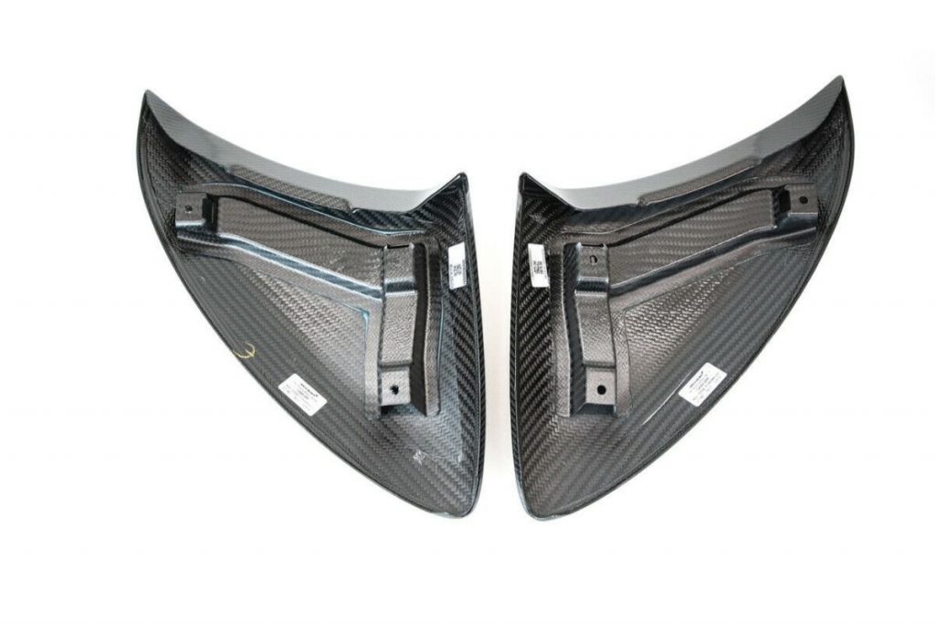 MCLAREN 600LT CARBON SIDE BLADES (PAIR) (6)