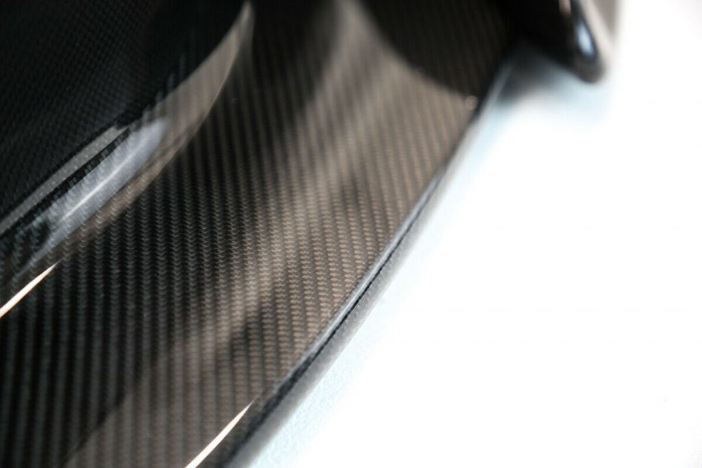 MCLAREN 600LT FRONT CARBON FIBER BUMPER SPLITTER ASSEMBLY (1)