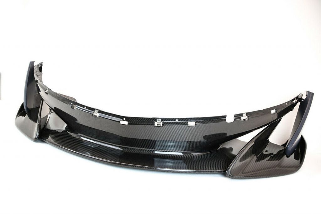 MCLAREN 600LT FRONT CARBON FIBER BUMPER SPLITTER ASSEMBLY (3)