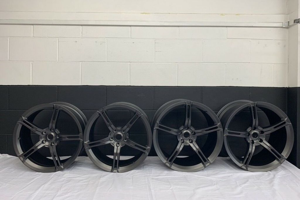 MCLAREN 650S 5 SPOKE ALLOY WHEELS FOR MP4 650S - STEALTH GREY - GENUINE PARTS