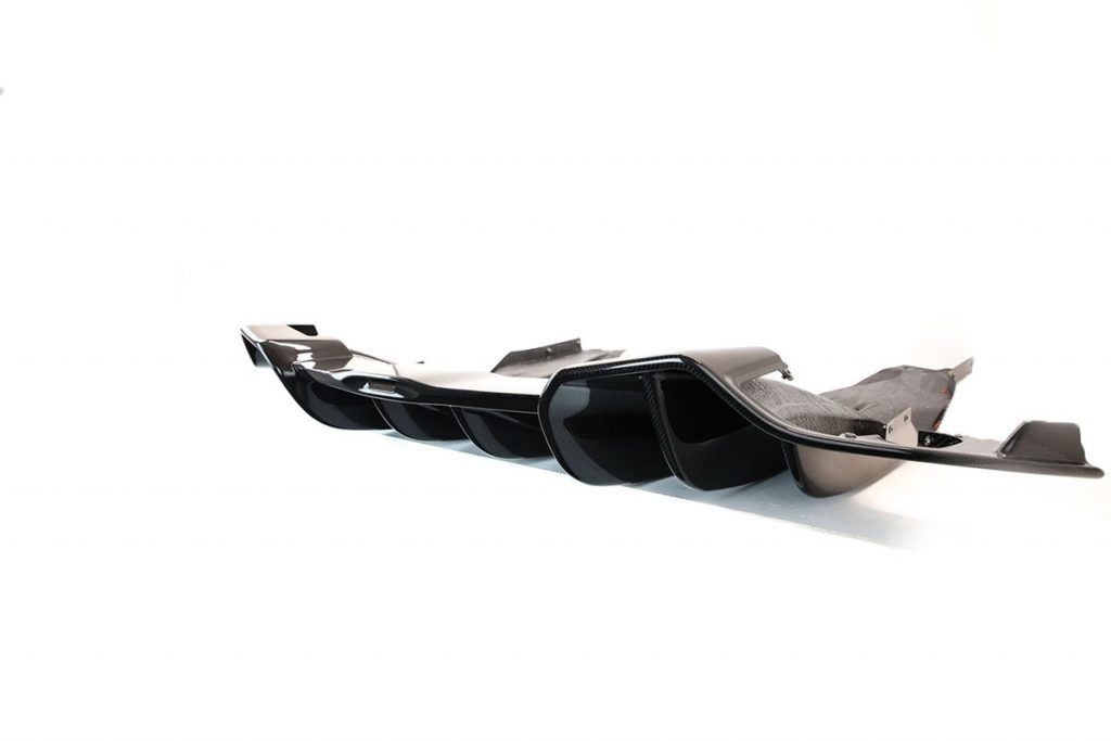 MSO MCLAREN 570S CARBON FIBER REAR DIFFUSER (24)