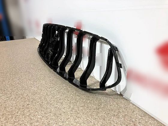 Maserati GranTurismo Front grill OEM Part (3)