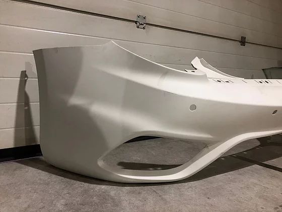 Maserati GranTurismo Rear bumper cover OEM Part (2)