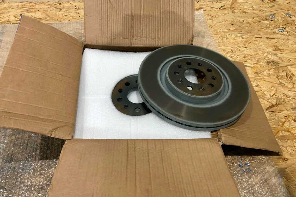 Maserati-LEVANTE-front-Discs-Brake-set (1)