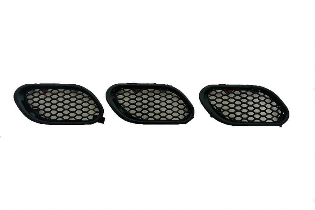 Maserati-Quattroporte-M139-Mudguard-GRID-Fender-LEFT-SET