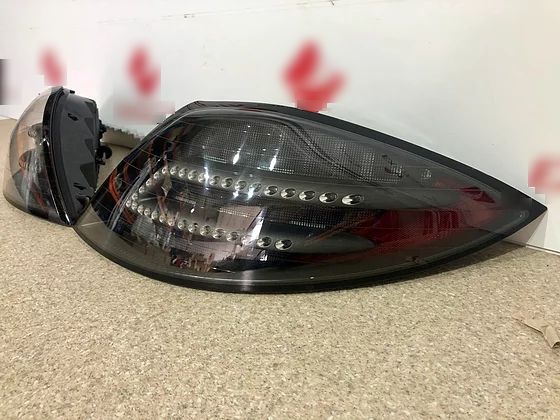 Mercedes SLR McLaren Tail lights OEM Part (1)