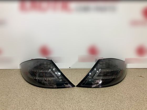 Mercedes SLR McLaren Tail lights OEM Part (5)