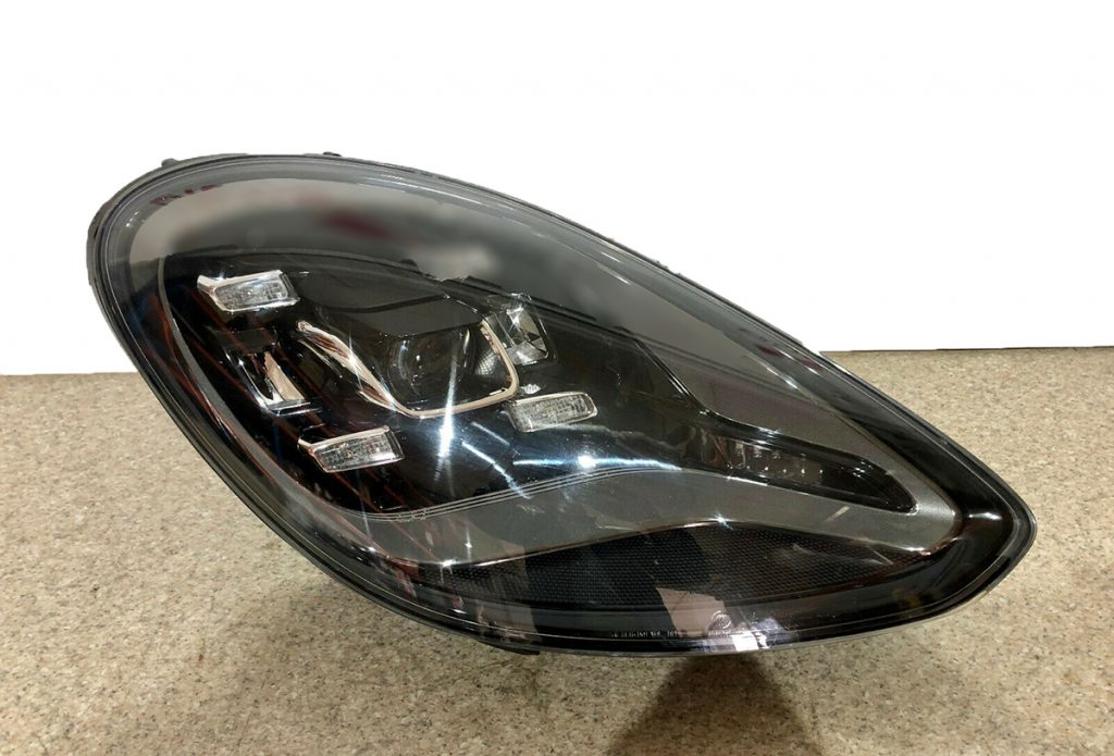 PORSCHE-PANAMERA-971-LED-CABINET-RIGH-VR-HEADLIGHT (1)