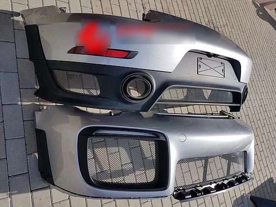 Porsche OEM GT2 RS Front bumper and Rear bumper (1)