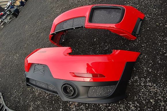 Porsche OEM GT2 RS Front bumper and Rear bumper (2)