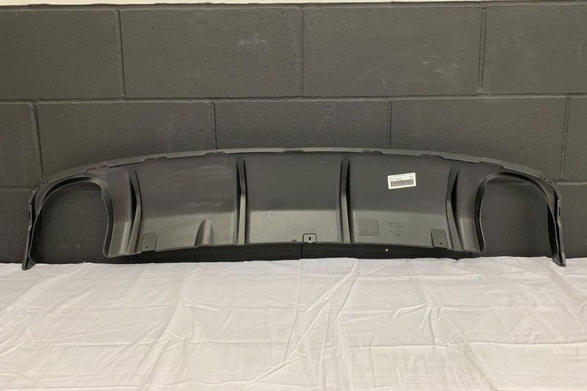 Genuine Audi RS6 Diffuser - 4 F5.807.521.AD