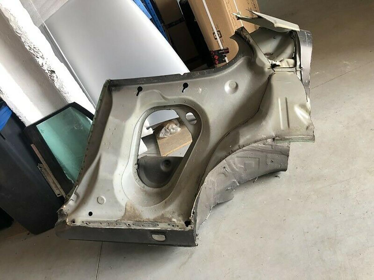 Bentley Continental GT side panel rear LEFT Frame