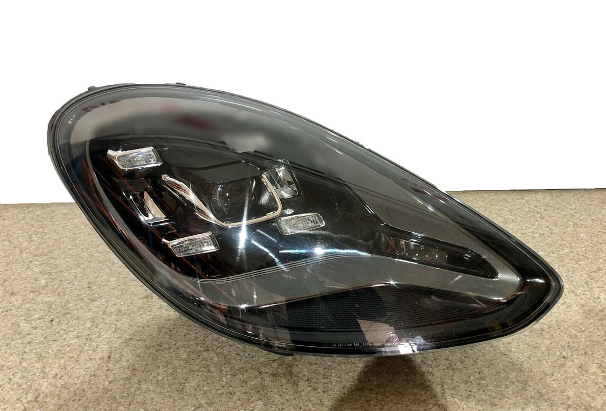 PORSCHE PANAMERA 971 LED CABINET RIGHT VR HEADLIGHT